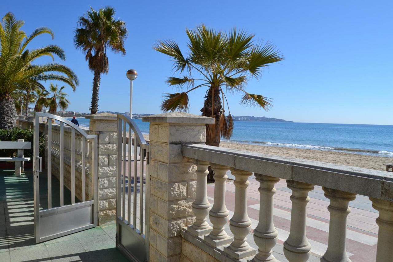 Rentalmar Sol De Espana - Mas D'En Gran 坎布里尔斯 外观 照片